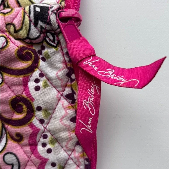 Vera Bradley Pink and White Quilted Pot Holder - Picture 2 of 5